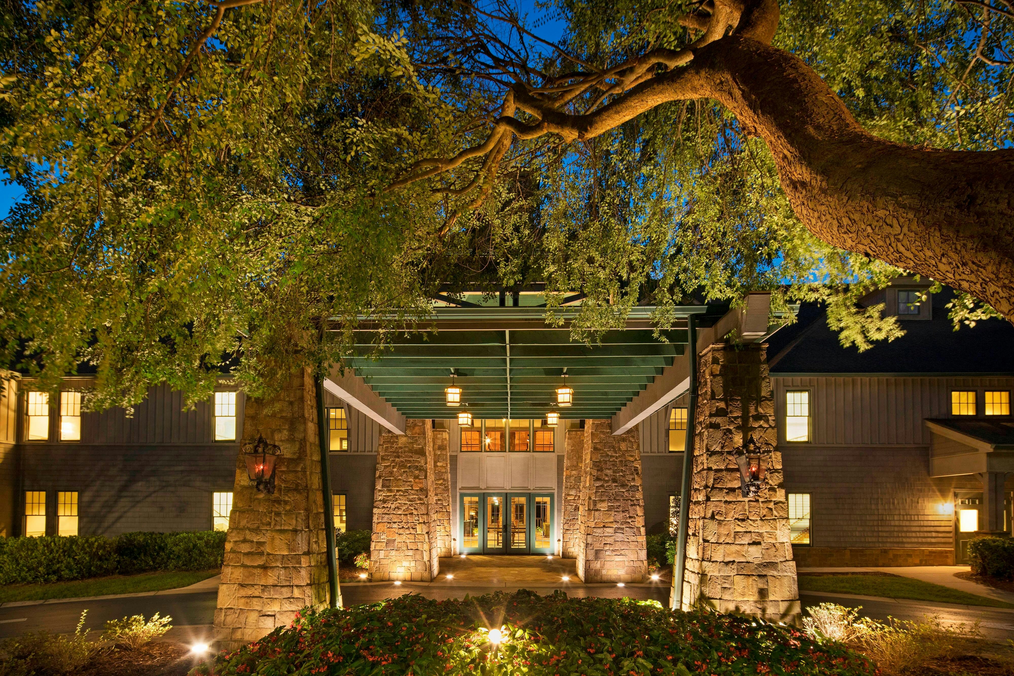 The Ballantyne A Luxury Collection Hotel Charlotte 44/46