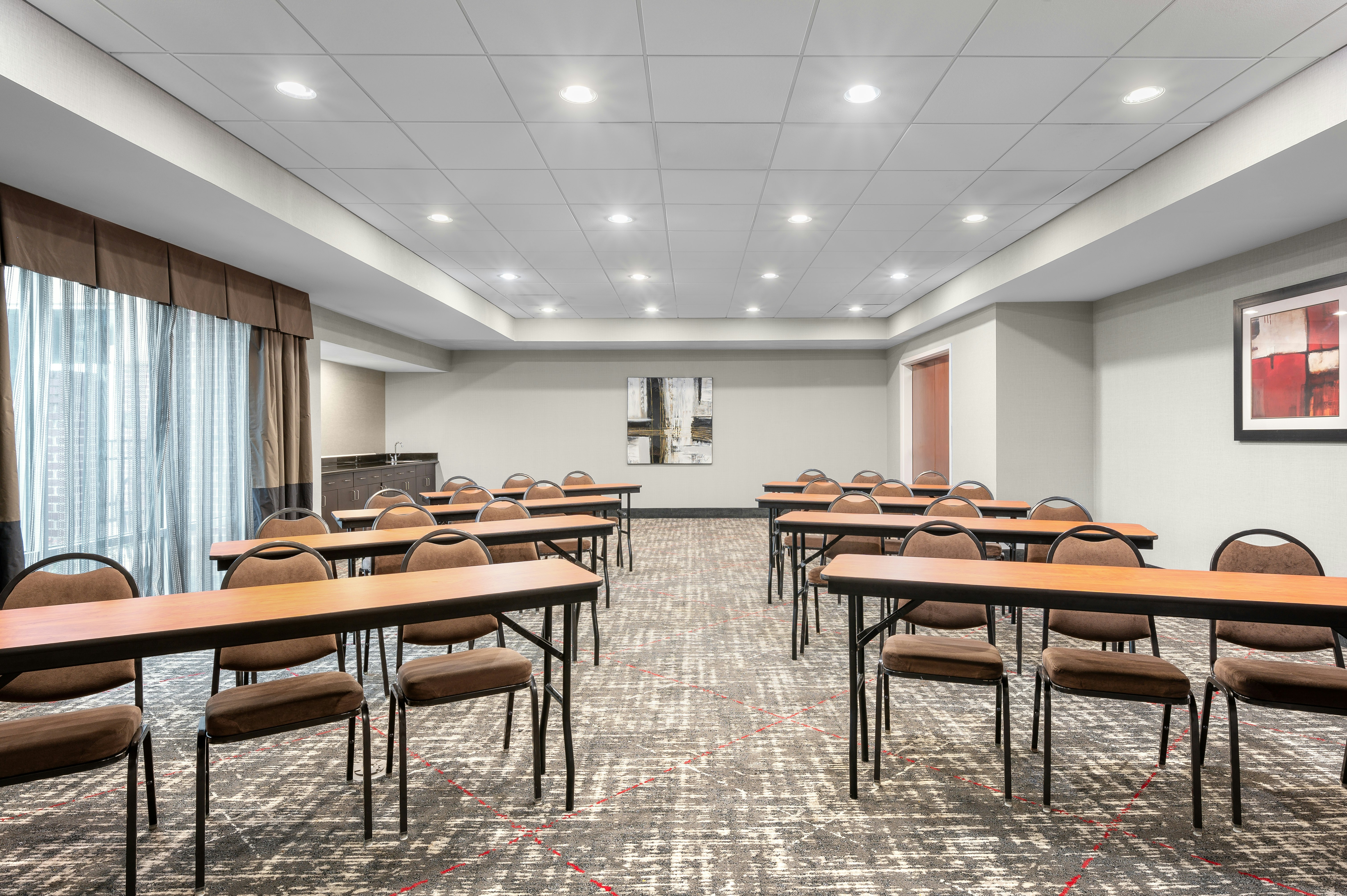Hampton Inn Atlanta Mcdonough 34/44