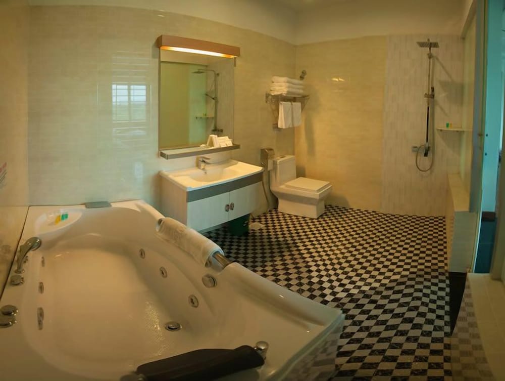 Avantgarde Hotel 17/20