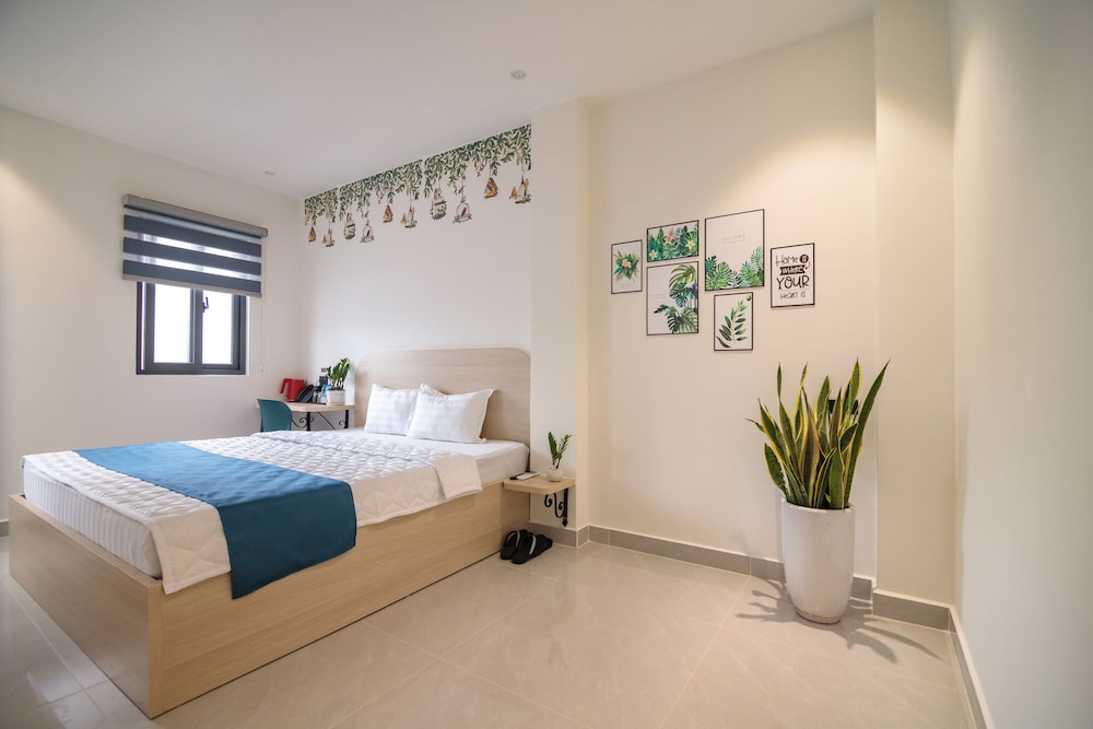 Bin Bin Hotel 16 - Near Bui Vien Walking Street 17/50