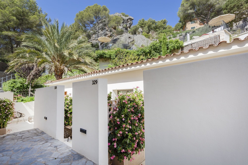 Pure Salt Port de Soller - Adults Only 3/87