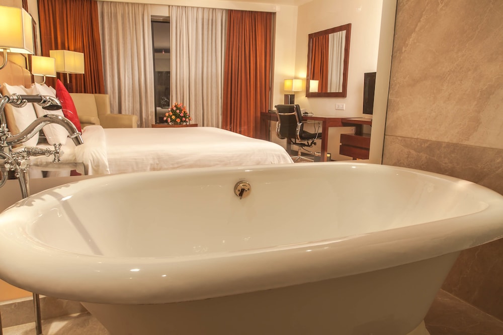 Courtyard By Marriott Ahmedabad 21/78