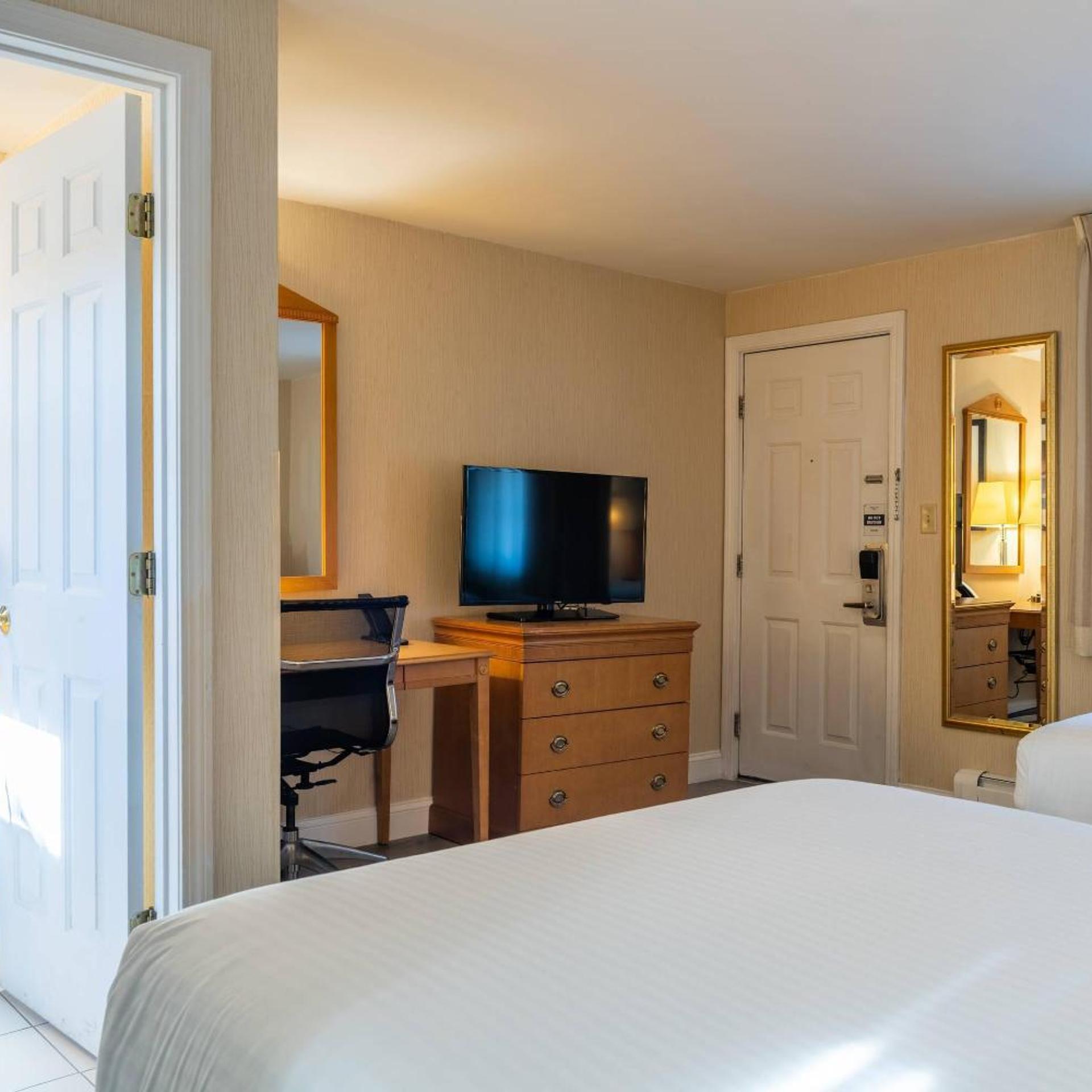 Deluxe, 2 Double Beds