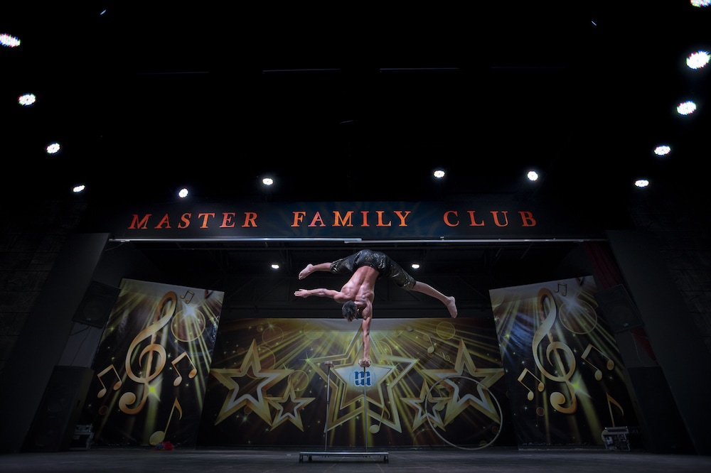 Master Family Club Side in CENGER