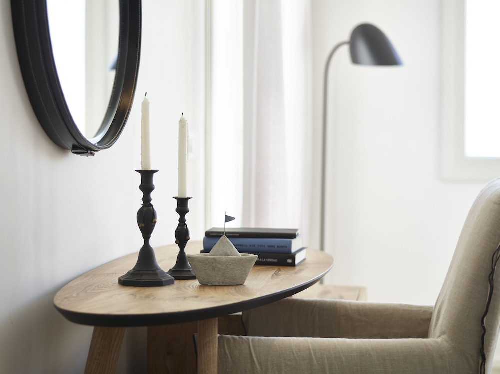 Vencia Boutique Hotel 67/83