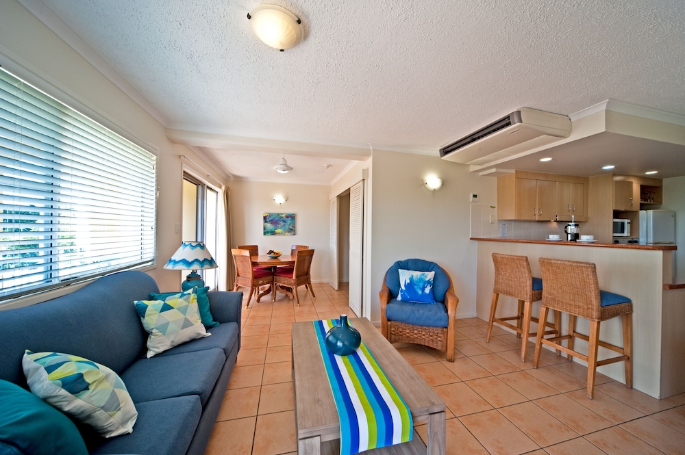 Shingley Beach Resort 46/72