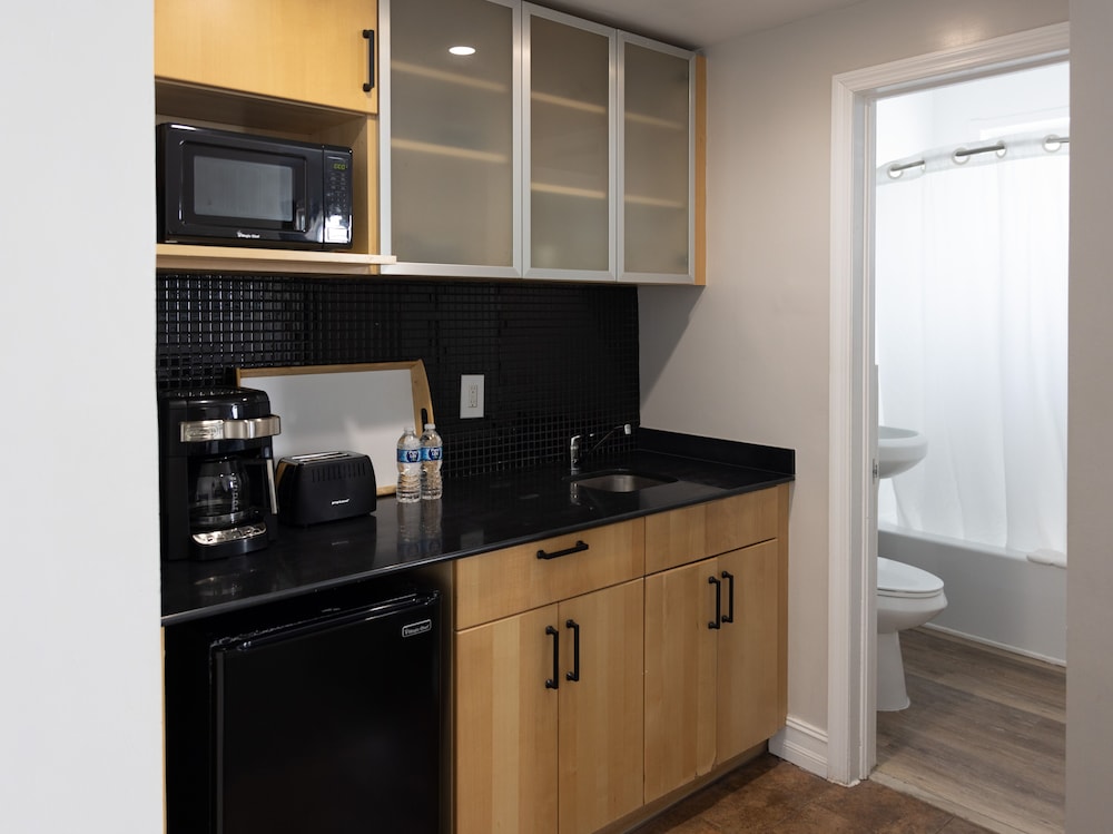 Ocean Reef Suites 61/62