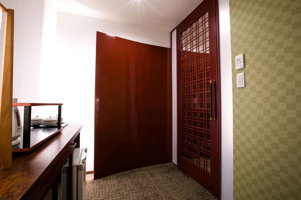 Kyoto Kamanza Hotel 50/50