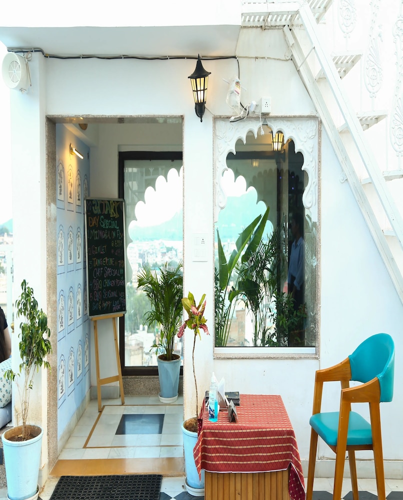 Hotel Darbargarh Udaipur 28/50