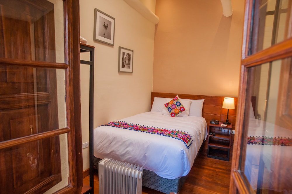 Casa Biru Hotel Boutique 16/68
