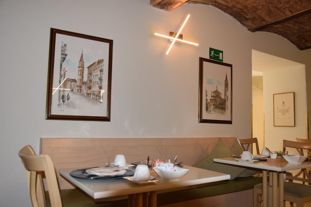 Atel Hotel Lasserhof 38/54