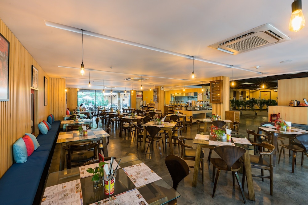 Galleria 12 Sukhumvit Bangkok by Compass Hospitality 38/50