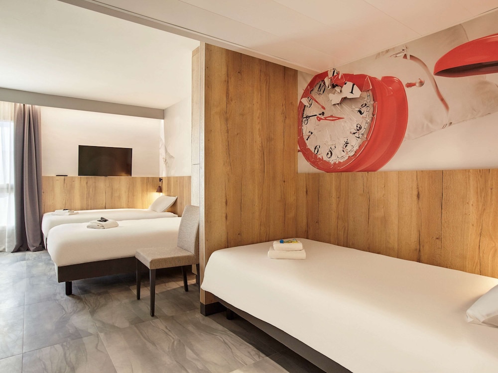 Mercure Chateau De Fontainebleau 17/76