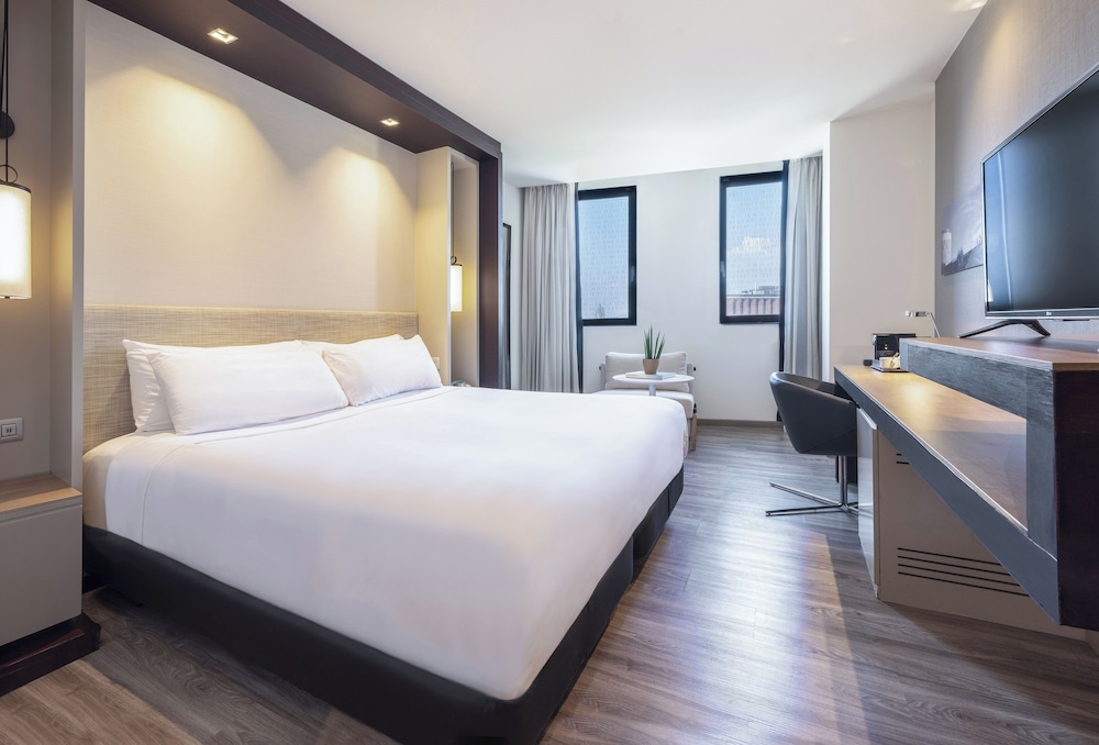 Hotel Barcelona Condal Mar Affiliated by Melia 19/67