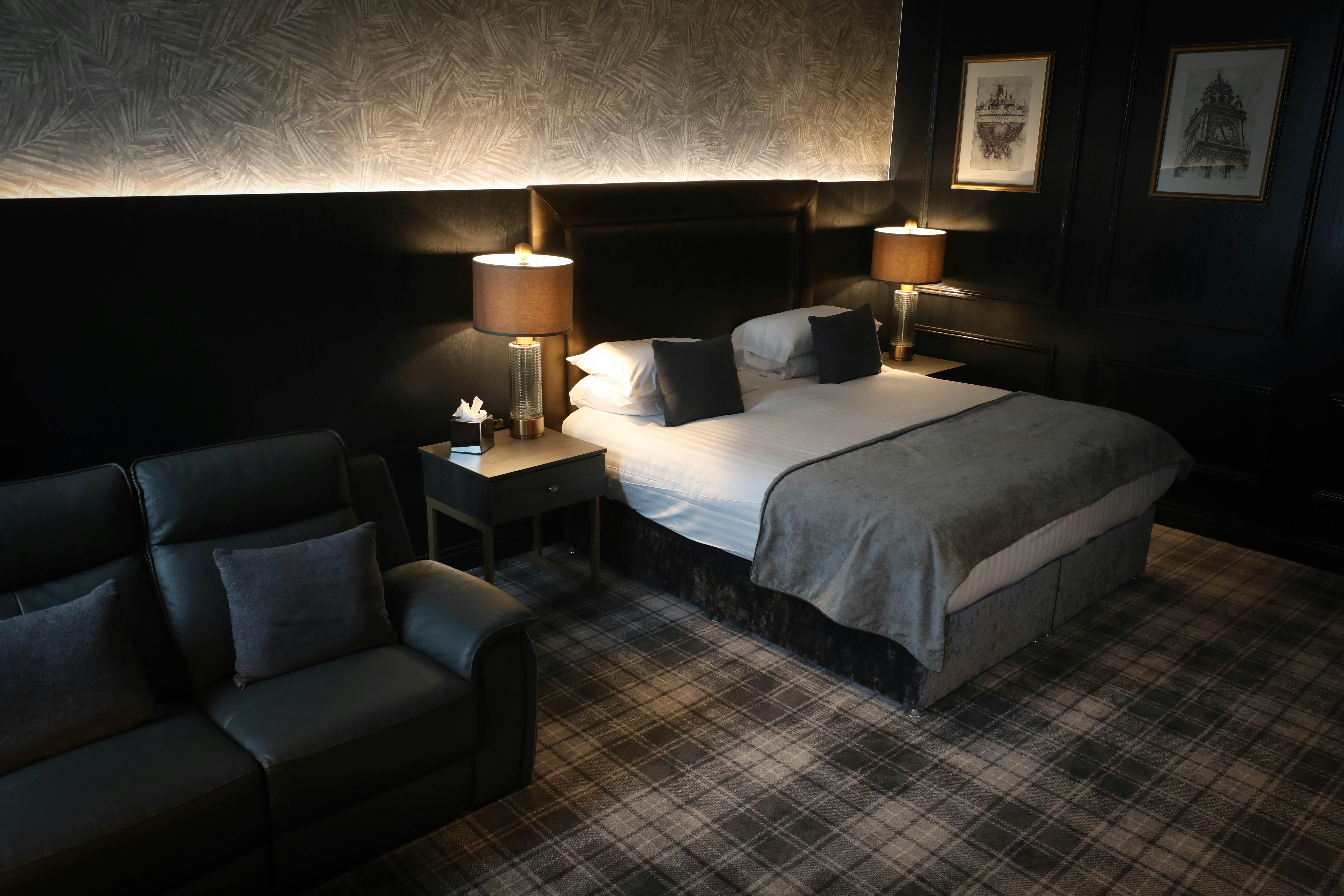 DoubleTree by Hilton Belfast City Ten Square 16/55