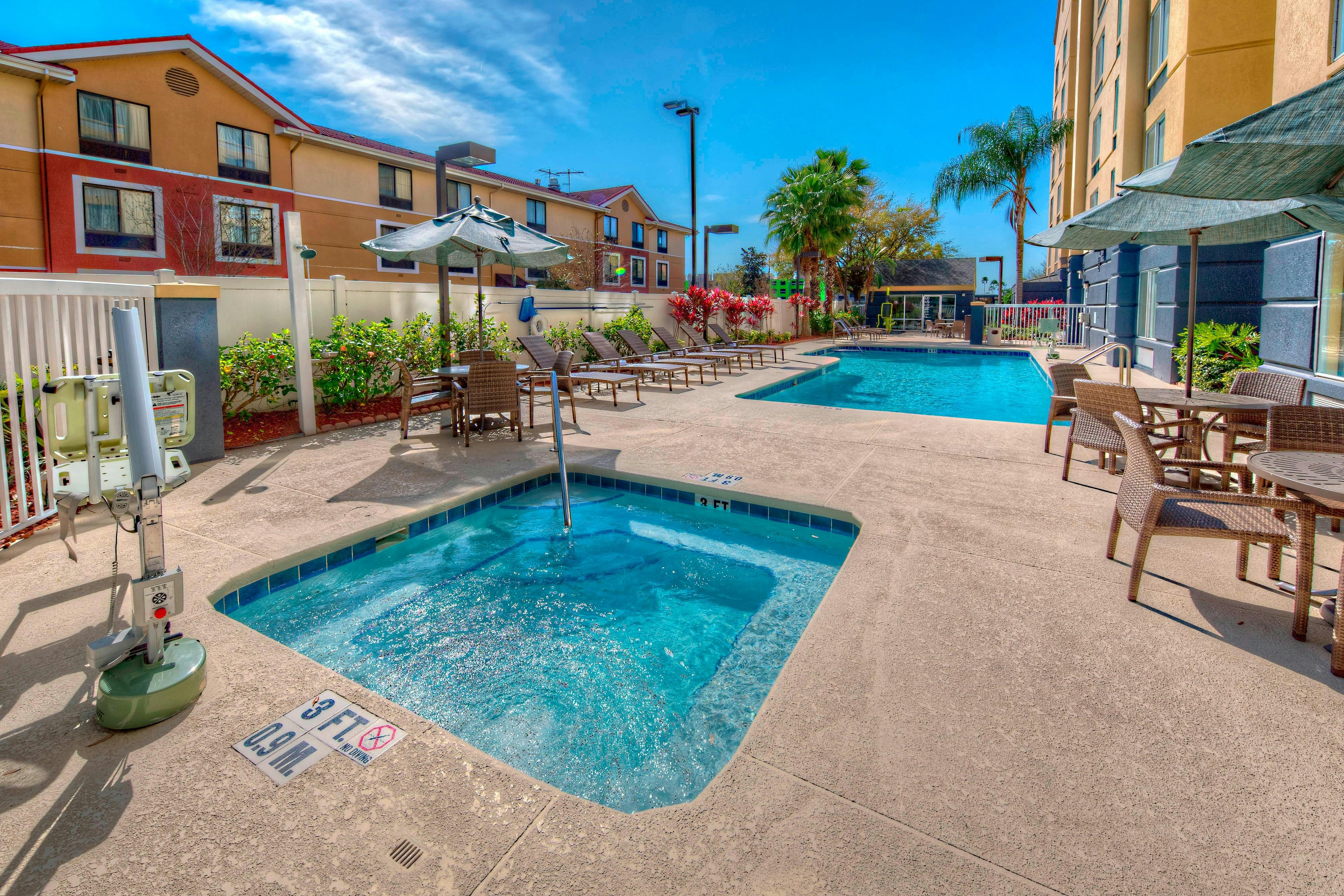 Fairfield Inn Suites By Marriott Near Universal Orlando 14/16