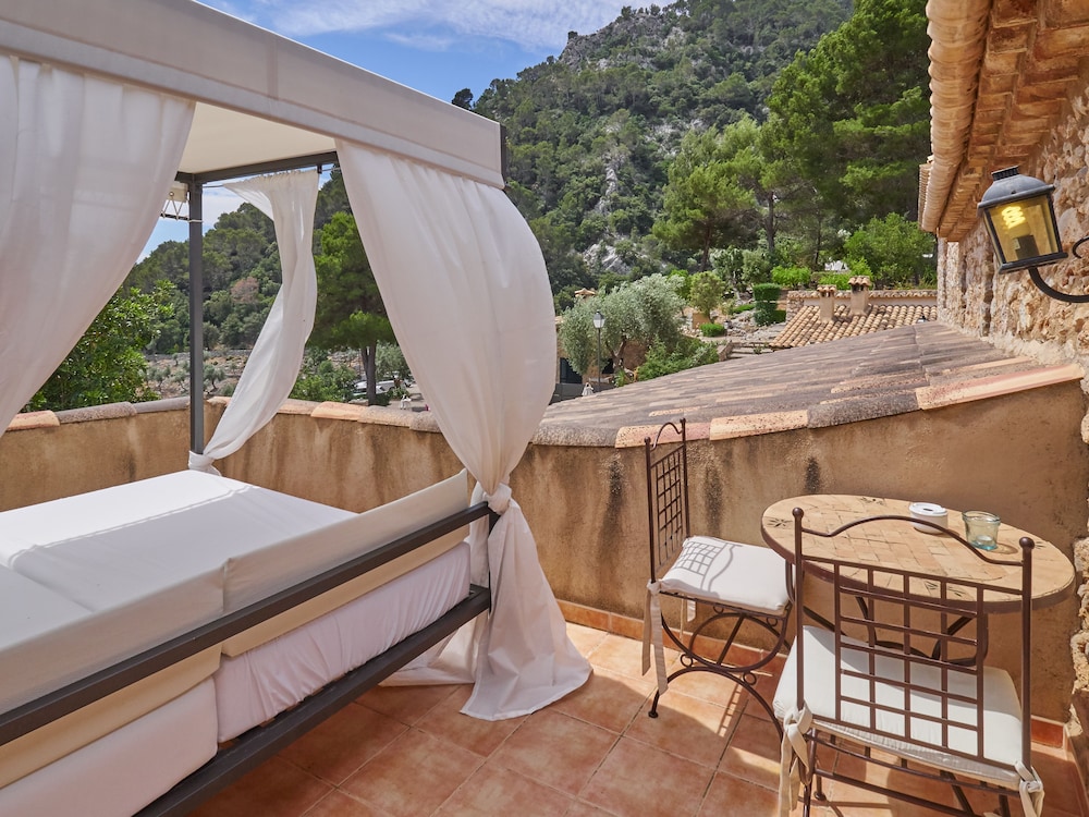 FINCA HOTEL ALBELLONS PARC NATURAL 5/70