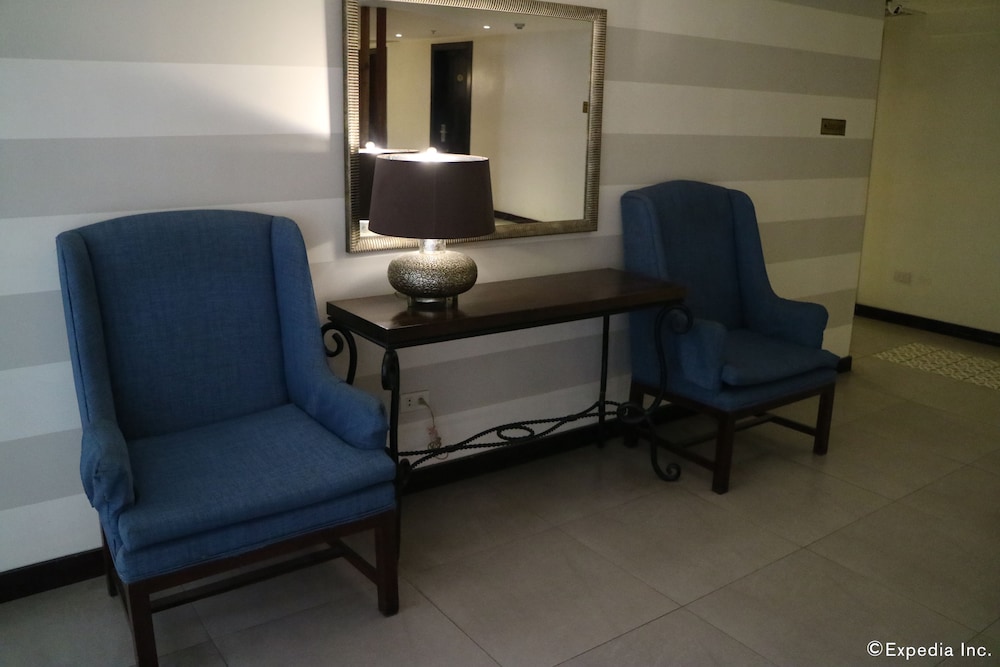 Sugarland Hotel 31/41