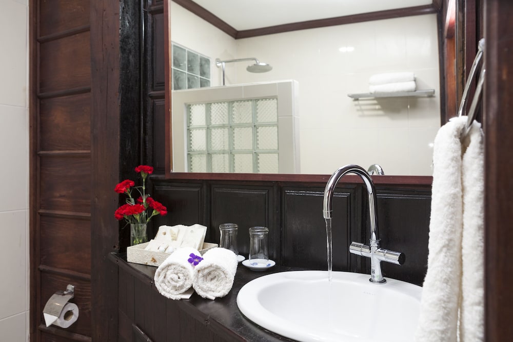 Chandara Boutique Hotel 49/50