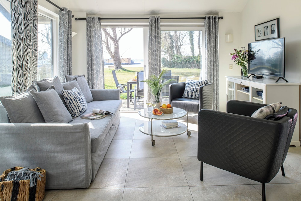 Loosdrecht Rien Van Den Broeke Village 24/50
