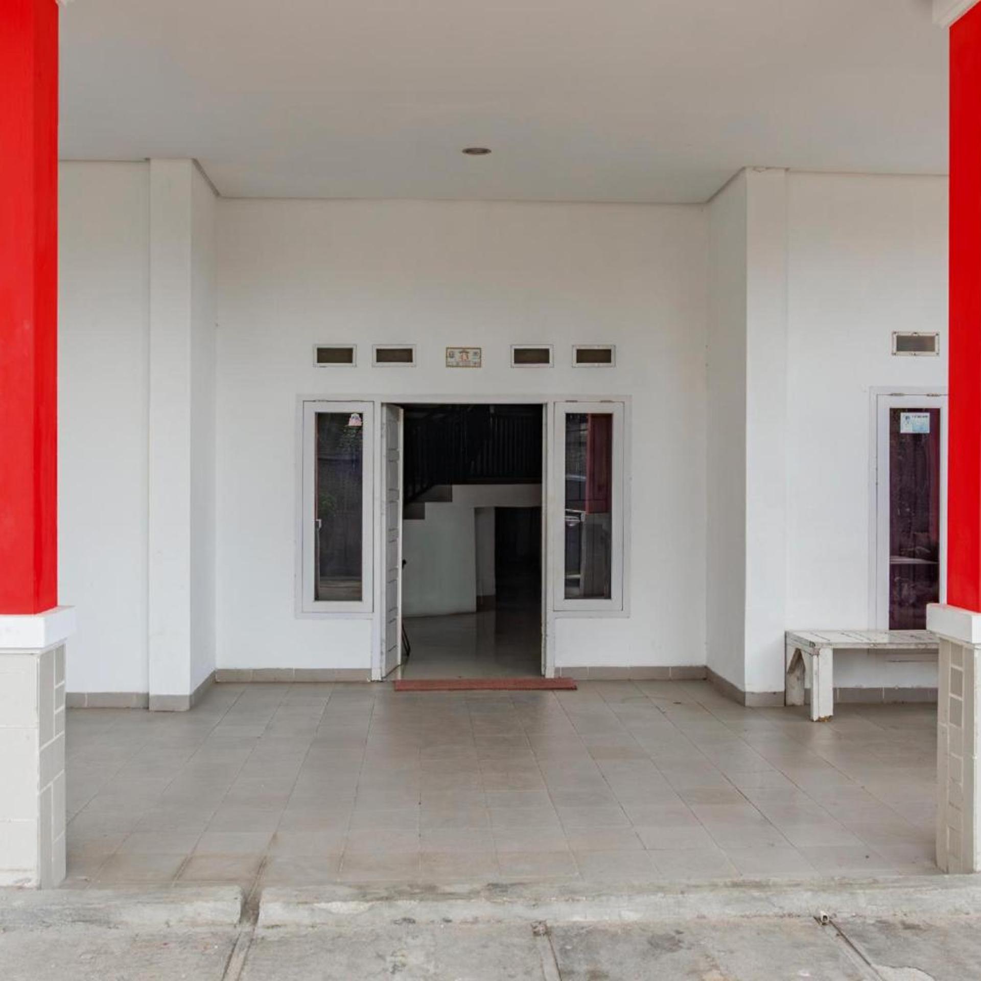 Hotel O Rajabasa Near Universitas Lampung Formerly Hotel Prasetya 33/37