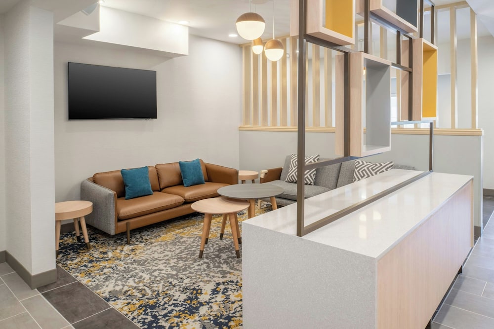 Holiday Inn Express Hotel Suites San Pablo Richmond Area 35/60