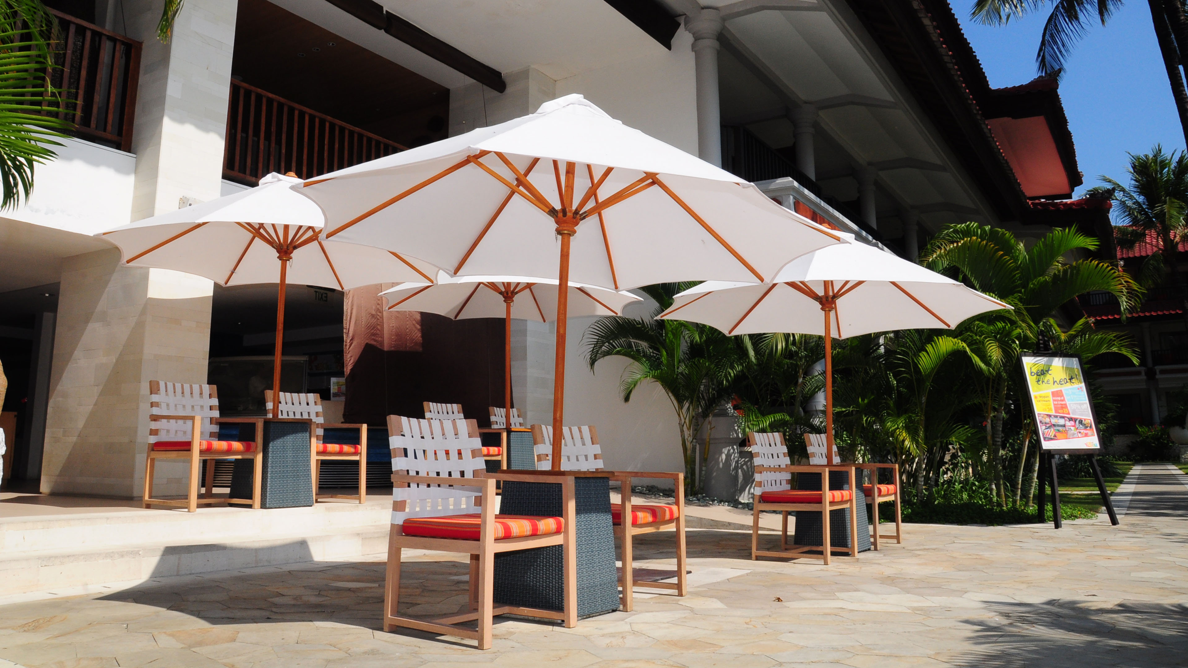 HOLIDAY INN RESORT BARUNA BALI 8/78