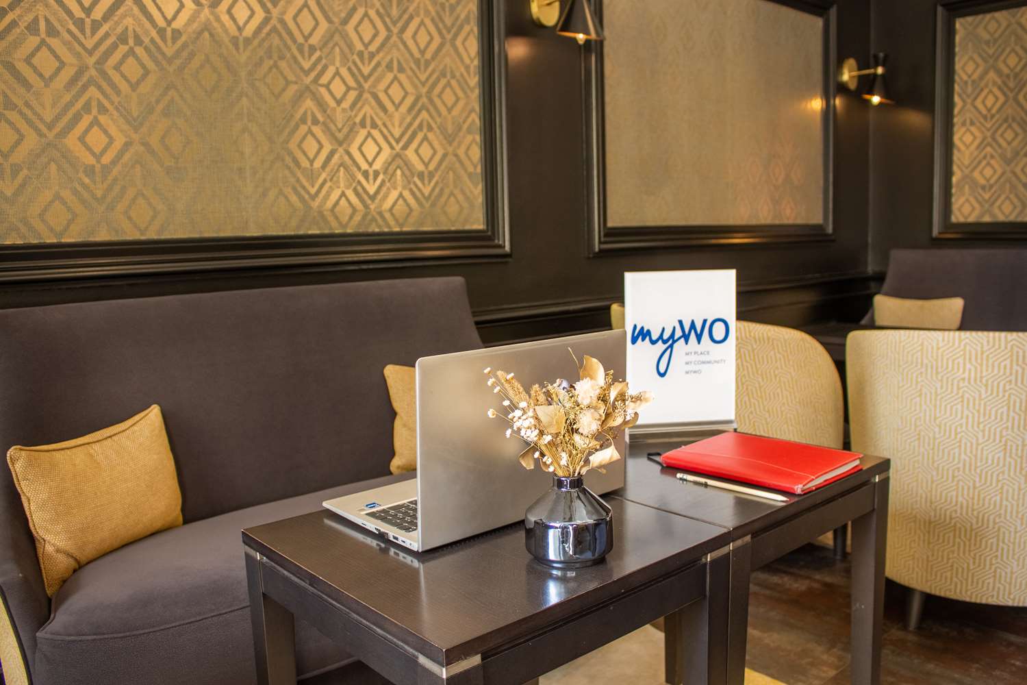 Best Western Plus Le Moderne 43/51