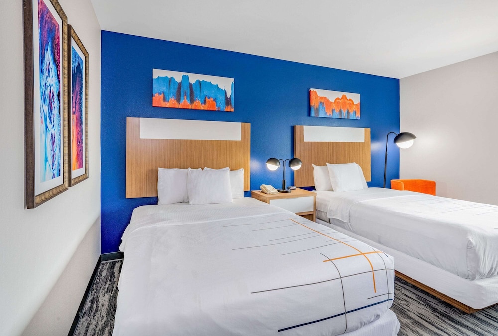 La Quinta Inn & Suites by Wyndham Katy 21/43