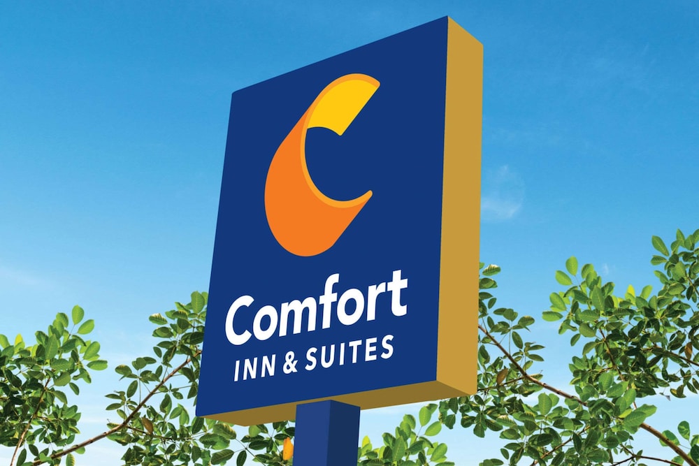 Comfort Inn and Suites Munising - Lakefront 2/49