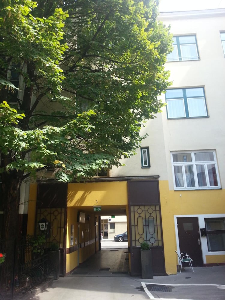 Appartementhotel Marien-Hof 4/52