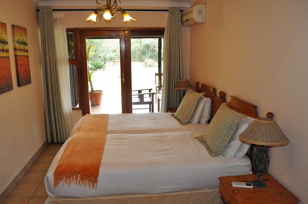 Bushlands Game Lodge 11/45