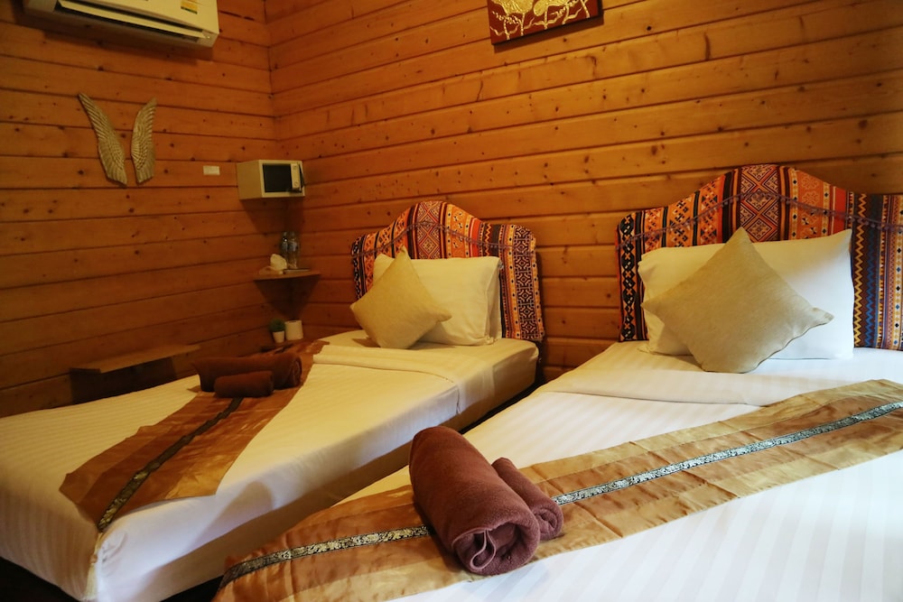 Loghome Boutique 22/71
