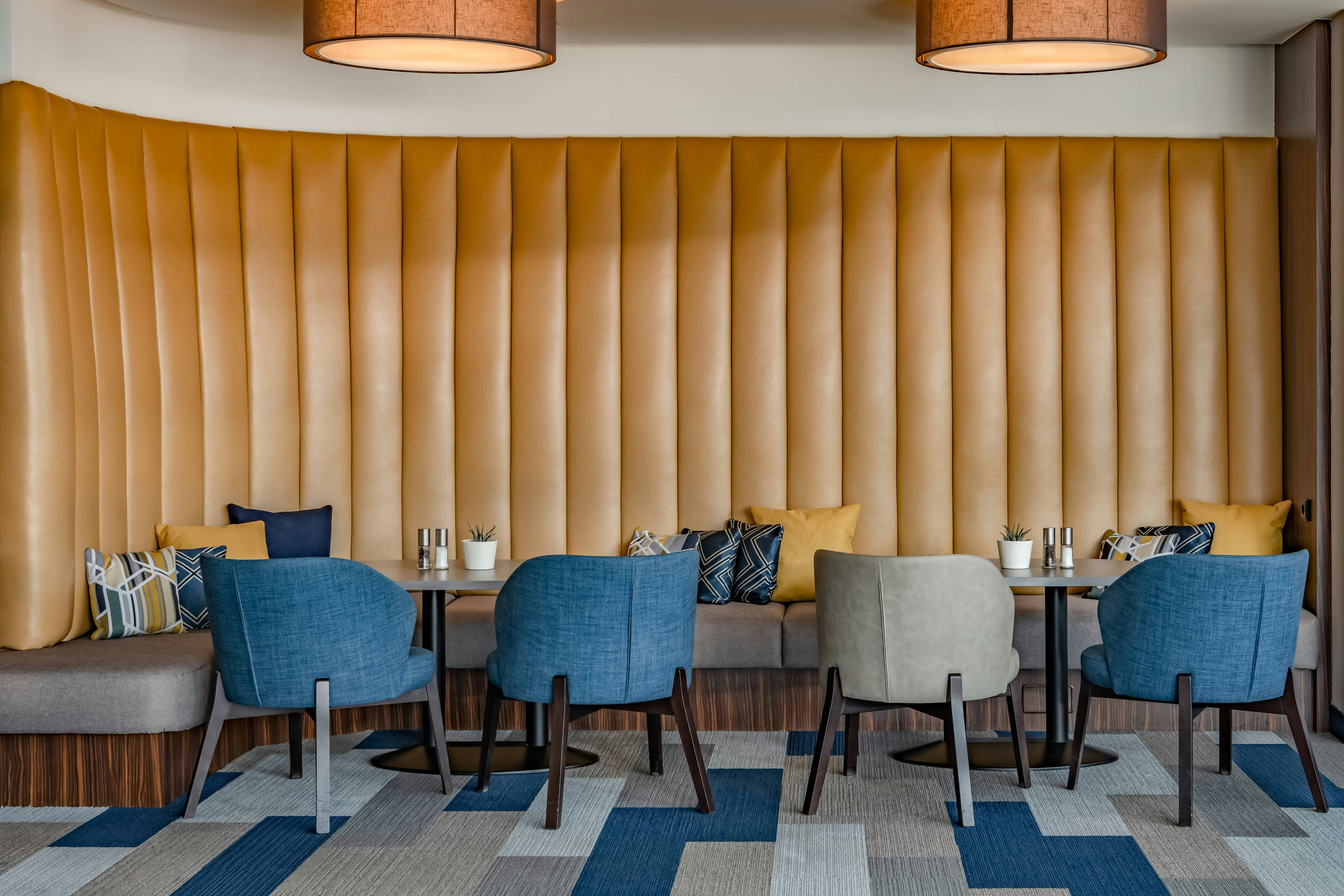 Courtyard By Marriott Linz 34/55