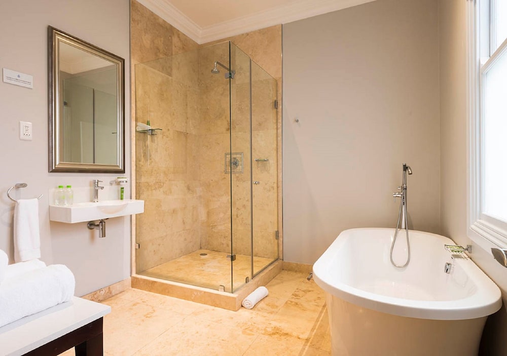 Avondale Boutique Hotel 25/27