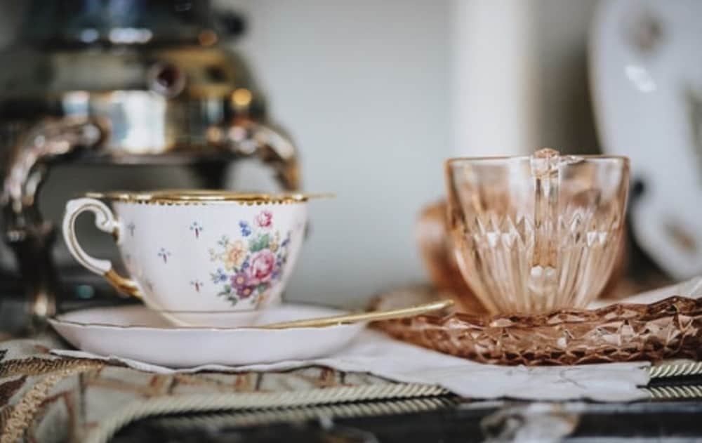 Mathis House, A Victorian Bed & Breakfast and Tea Room at 600 Main 14/50