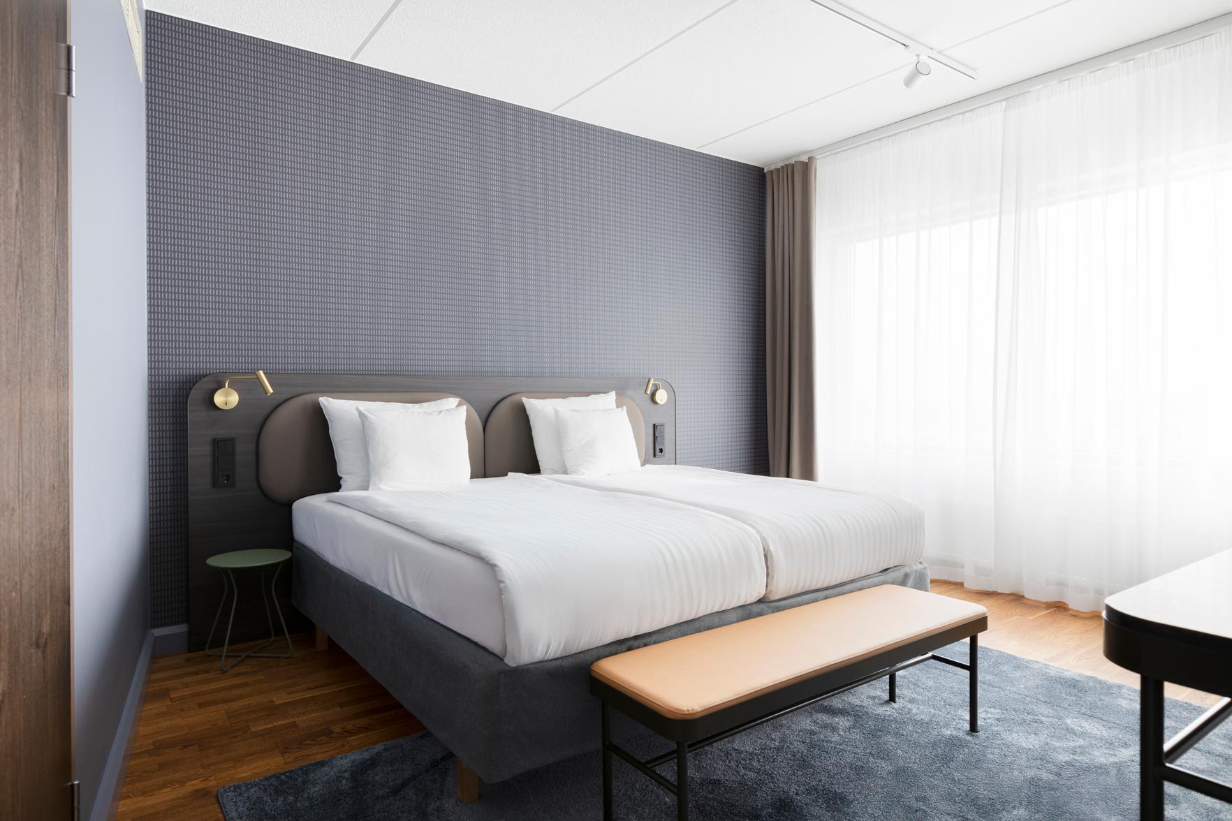 Tower, Calm, Suite, King Bed