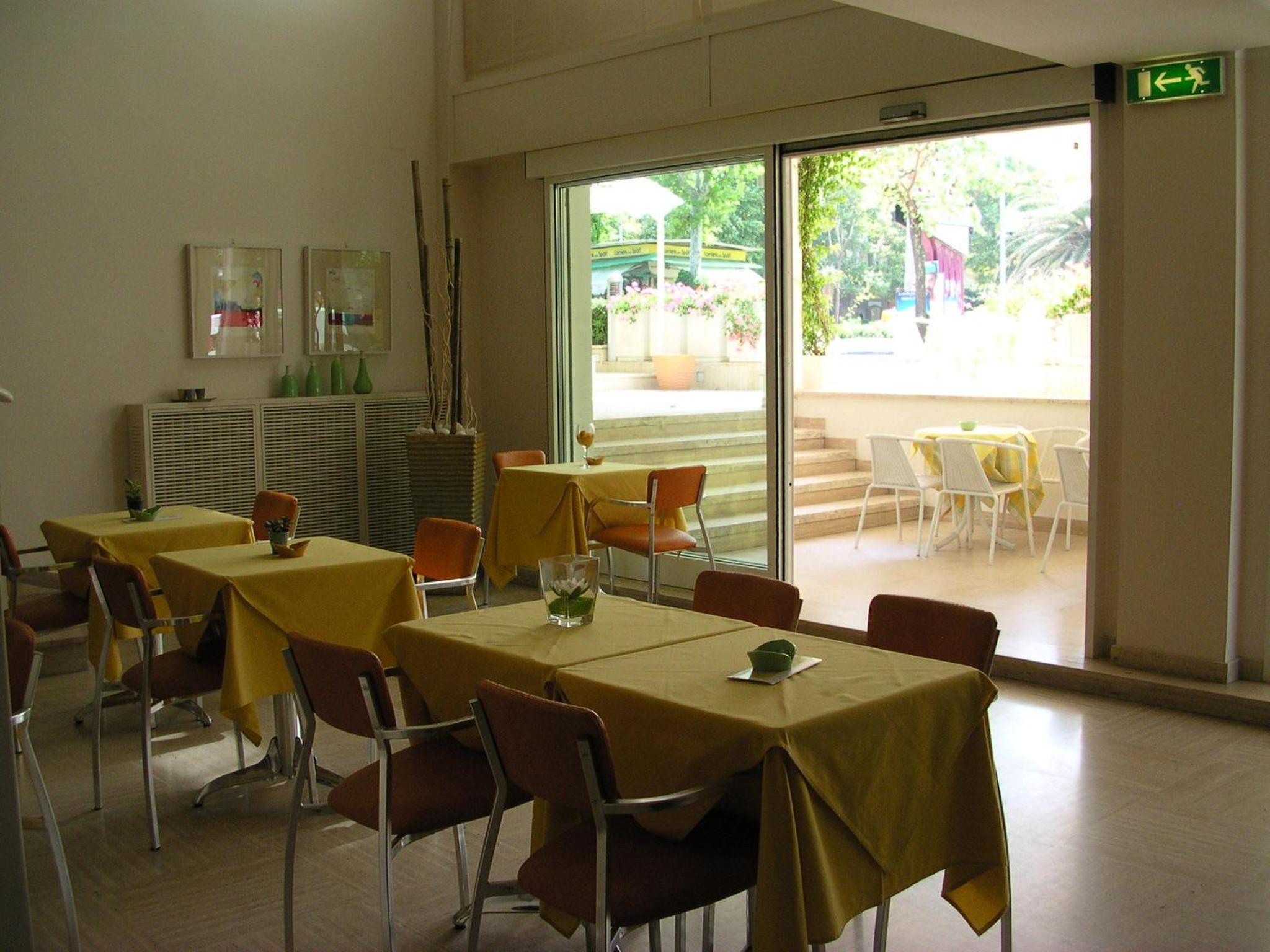 PUNTA DE L'EST 42/55