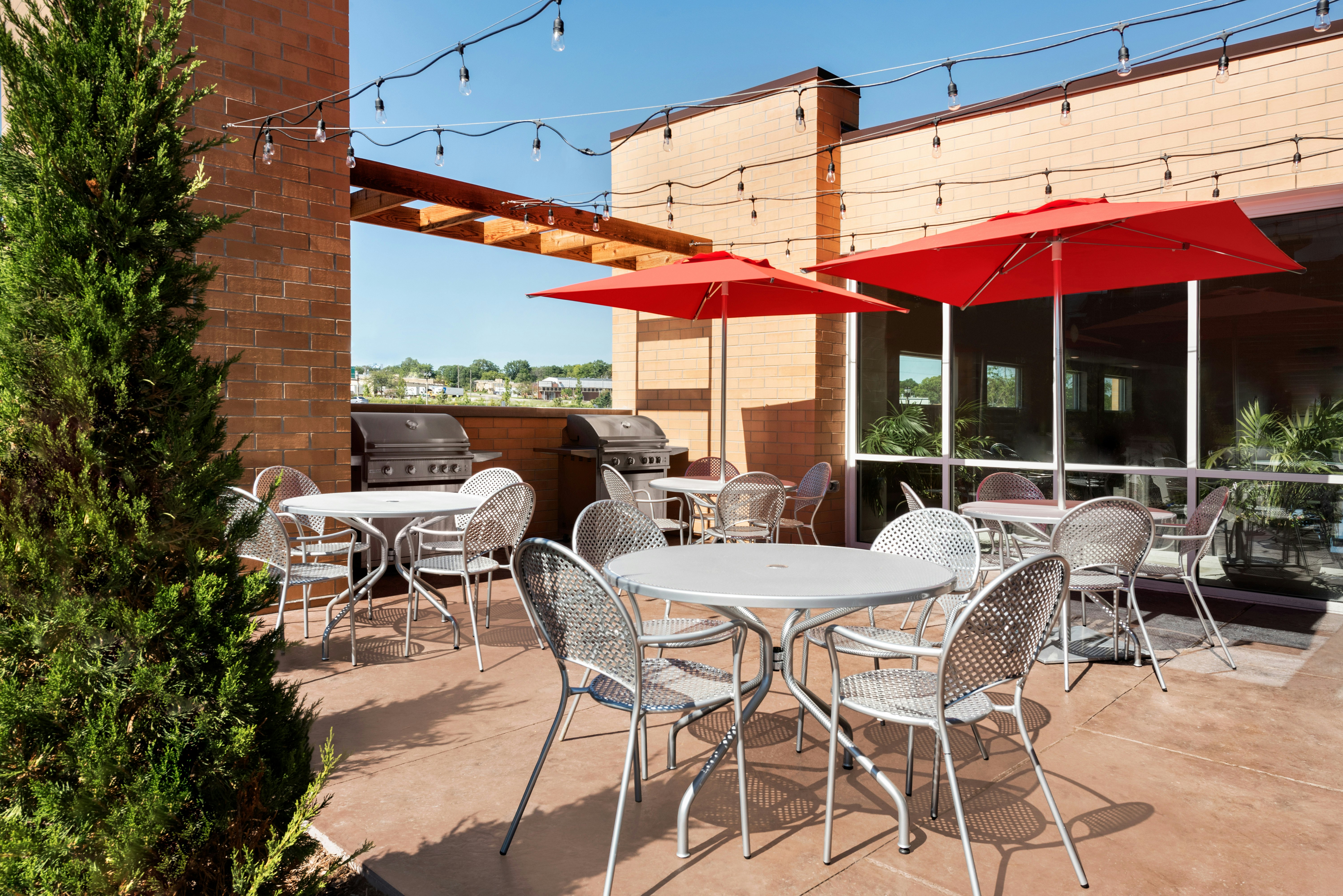Home2 Suites By Hilton Menomonee Falls Milwaukee 12/16