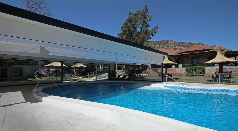 Pinares Del Cerro Hotel 5/63