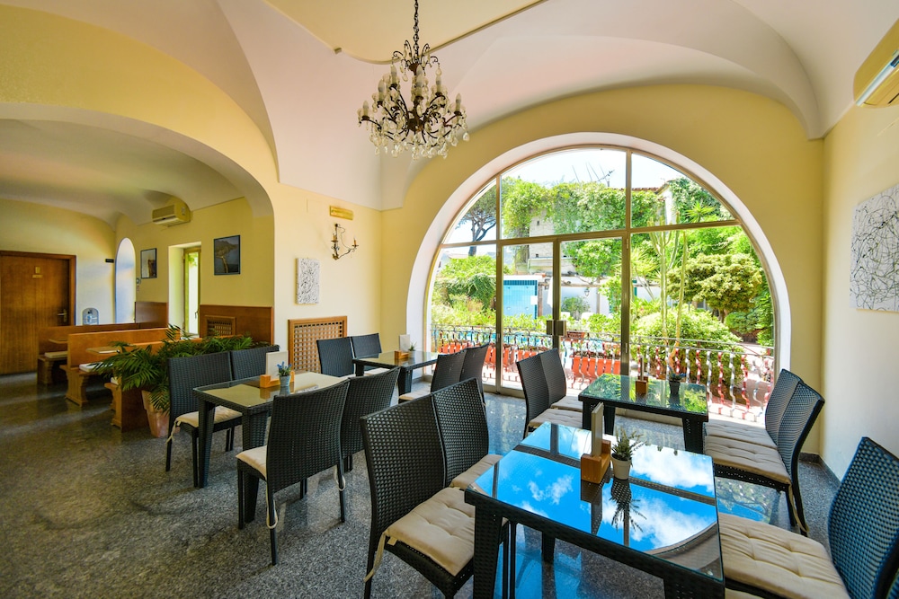 Hotel Pineta 34/54