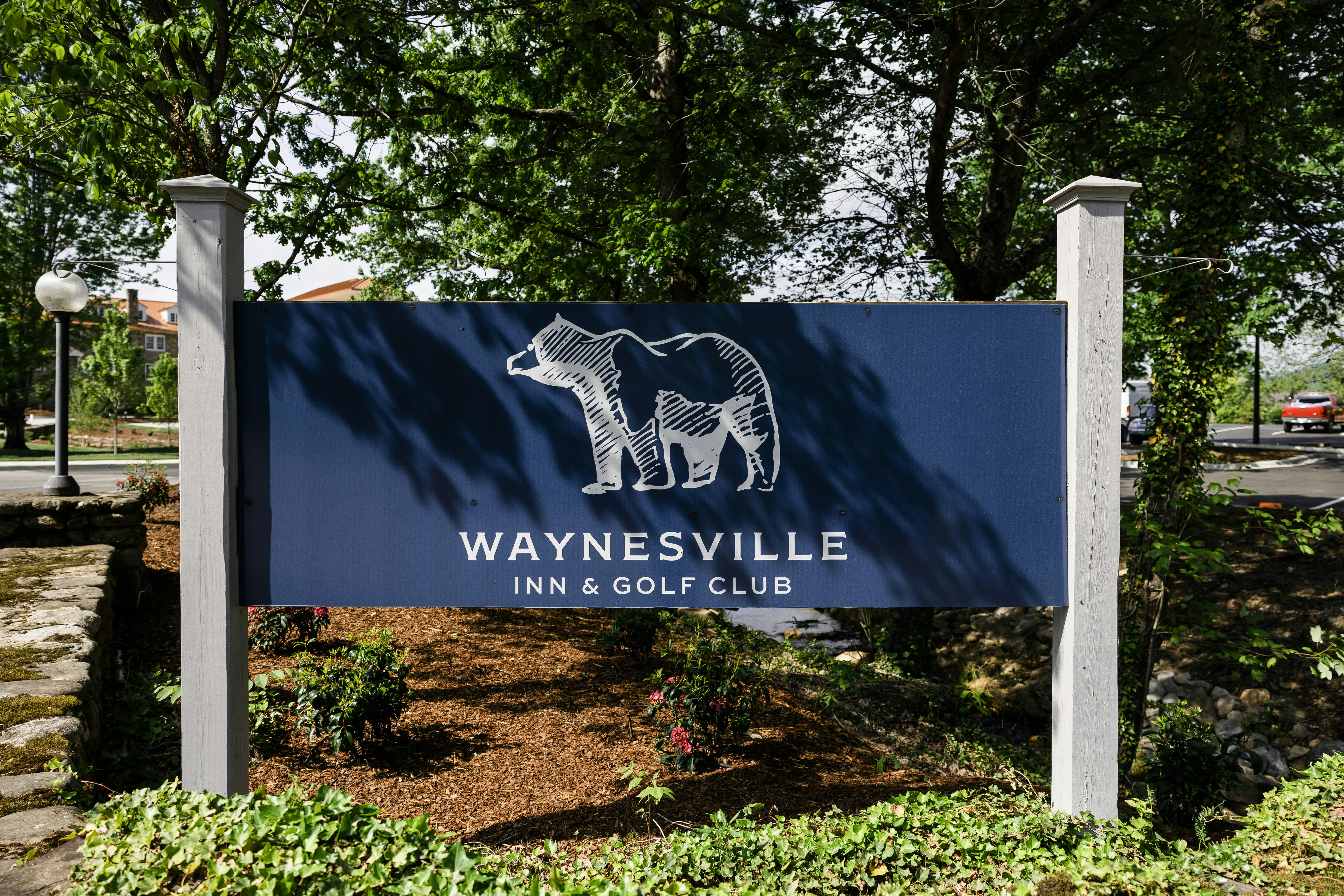 Waynesville Inn and Golf Club, Tapestry Collection by Hilton 29/72