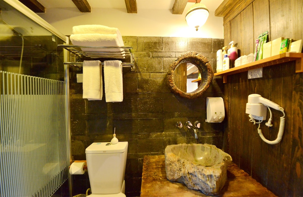 Lijiang Shuhe Youyiju Private Club 49/50