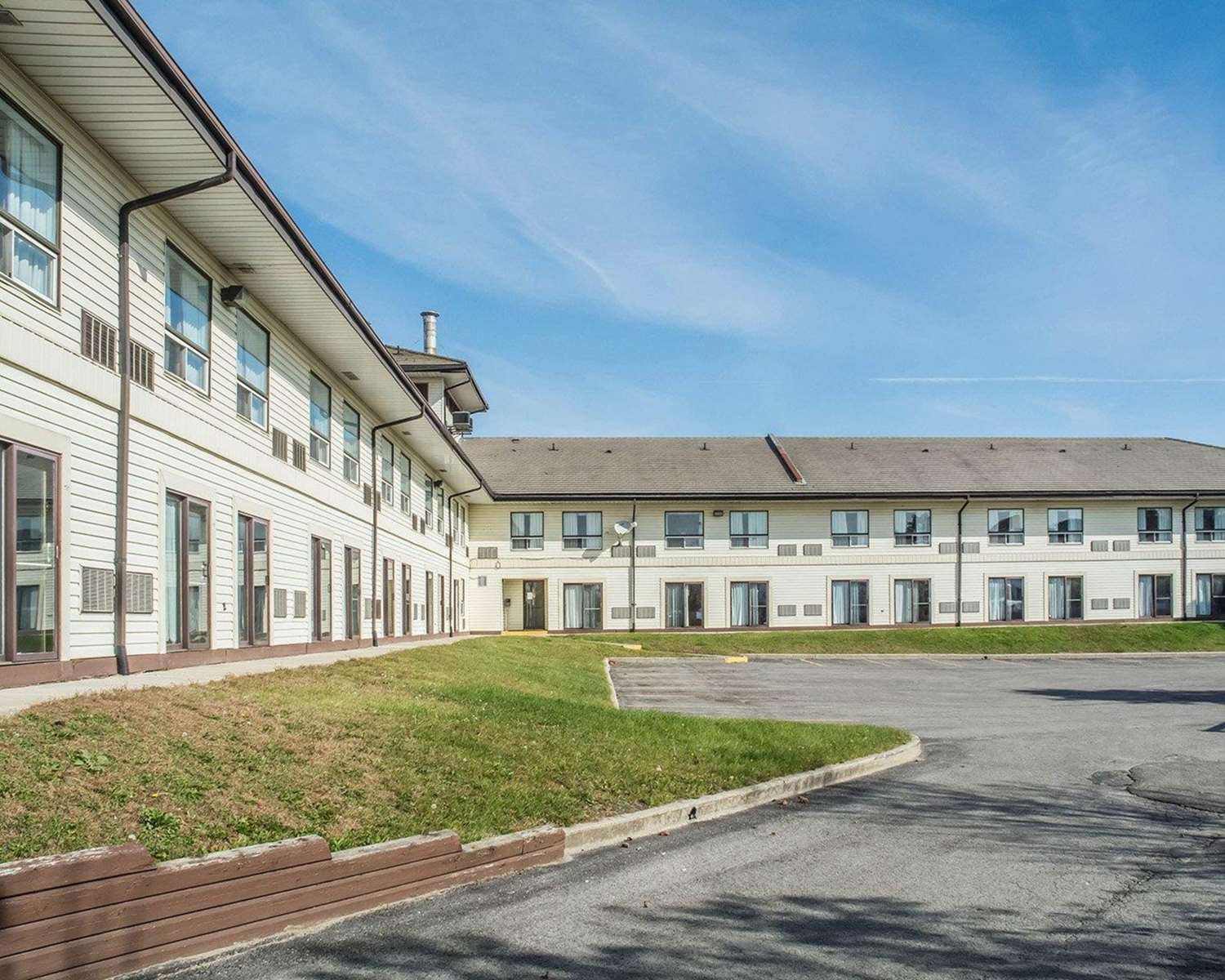 Days Inn by Wyndham Barrie 16/16