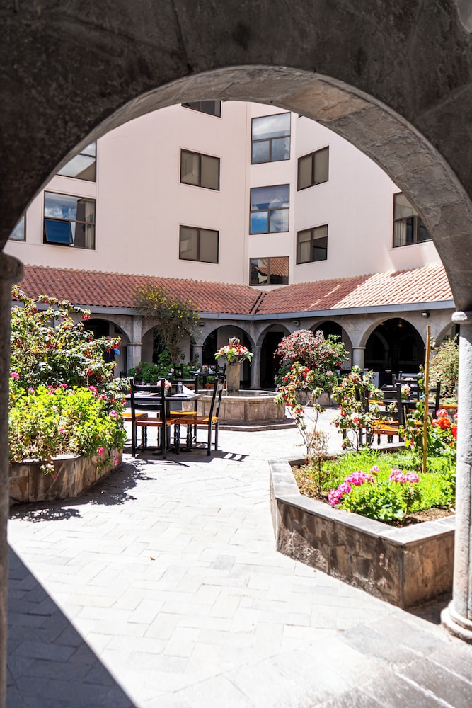 Jose Antonio Cusco Hotel 4/50