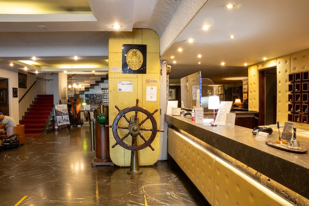 Cavo D Apos Oro Hotel 14/69