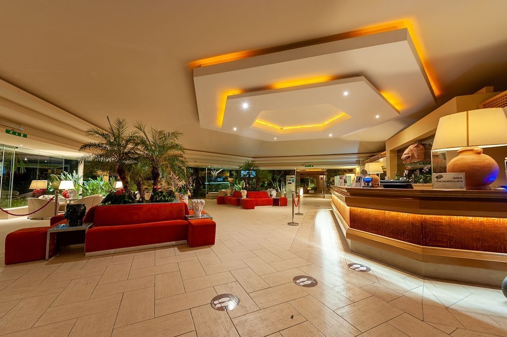 Lobby at Acacia Resort, CAMPOFELICE DI ROCCELLA