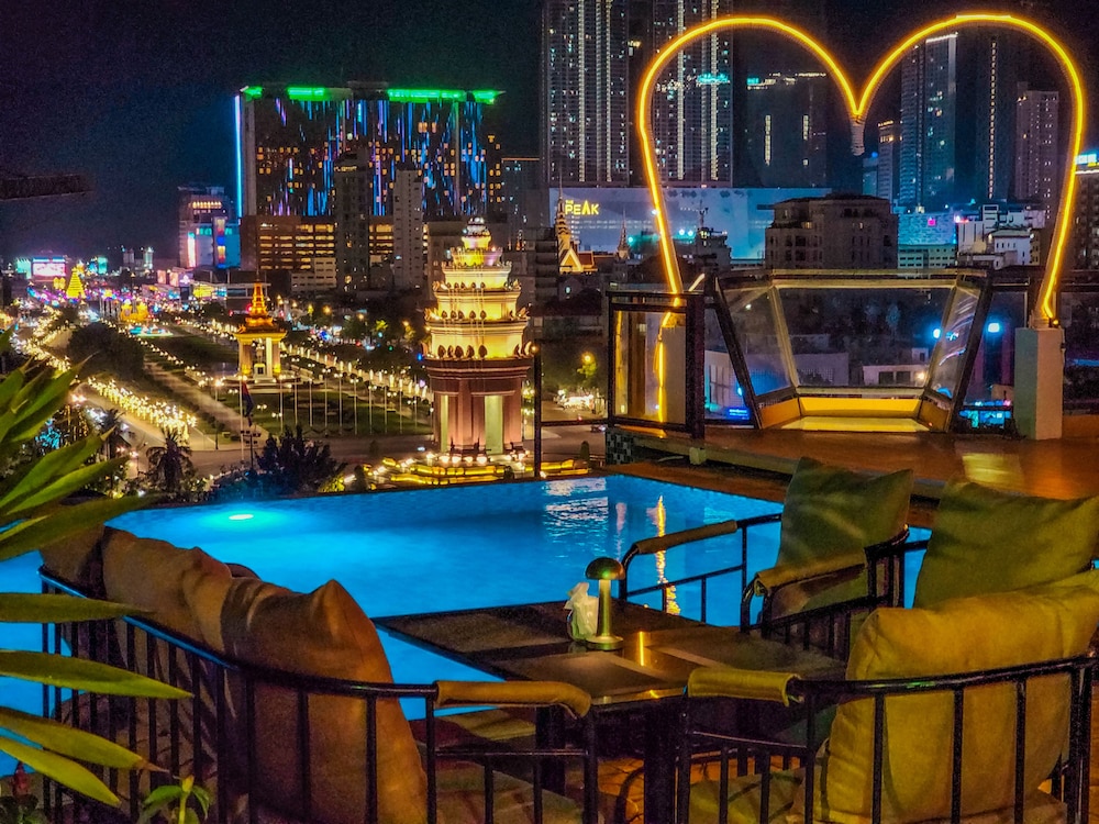 Phnom Penh 51 Hotel & Residences 39/50