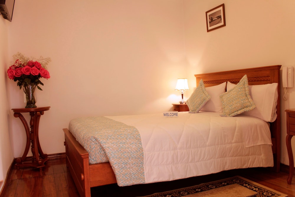 STANDARD, SINGLE, PRIVATE BATHROOM, GROUND FLOOR