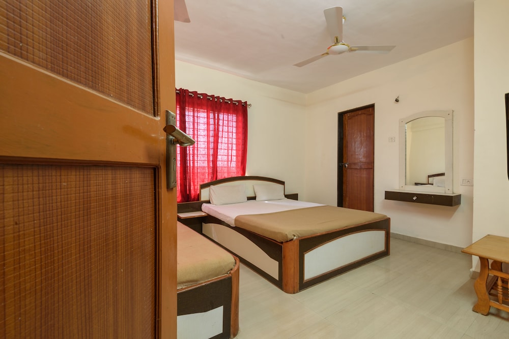 Hotel Sai Shraddha 17/26